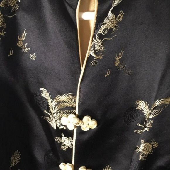 R Saline vintage Woman’s black & gold oriental look 4 button front jacket - Picture 2 of 7